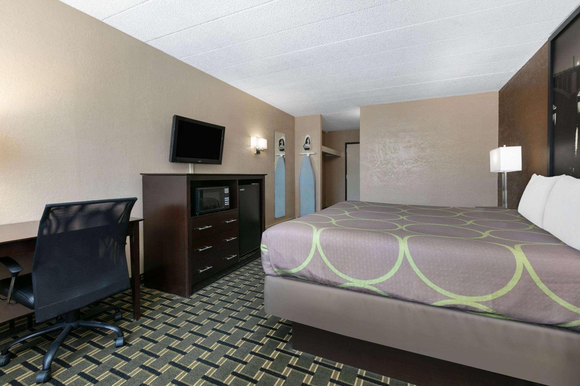 Motel Super 8 By Wyndham Grand Prairie North Extérieur photo