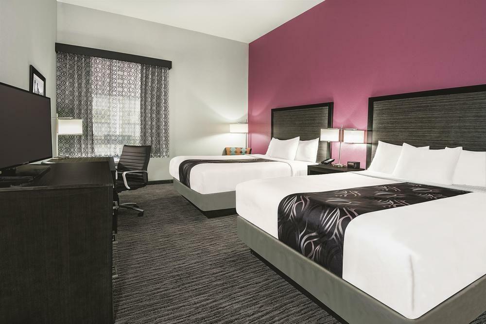 Motel Super 8 By Wyndham Grand Prairie North Extérieur photo