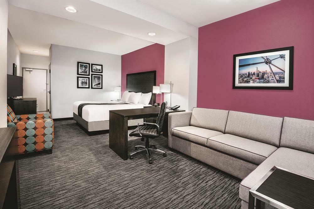 Motel Super 8 By Wyndham Grand Prairie North Extérieur photo